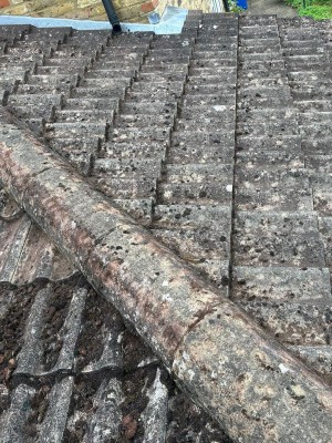 Roof Tile Repairs